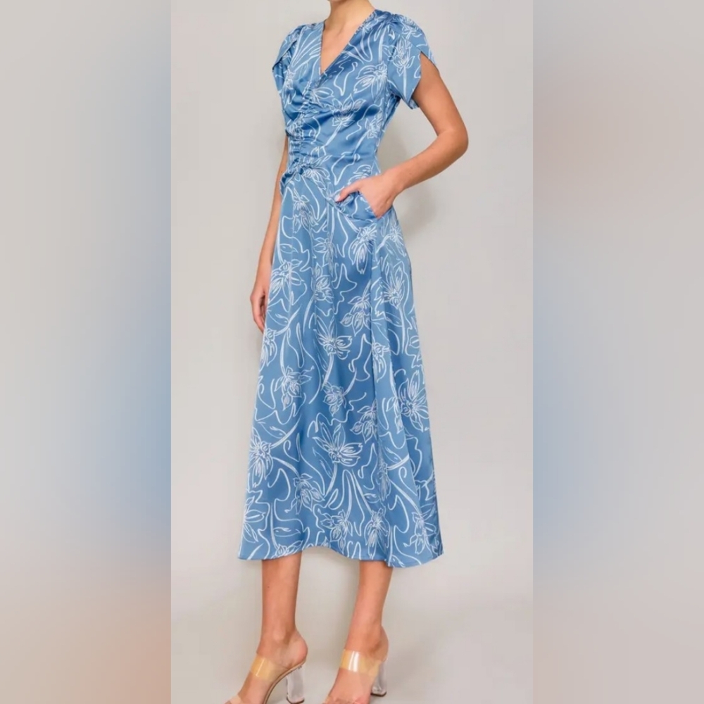 MELLODAY Ruched Tulip Sleeve Maxi Dress